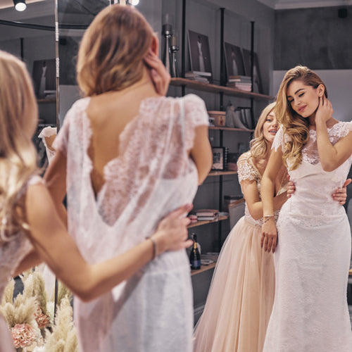 Which Wedding Dress Suits my Shape?