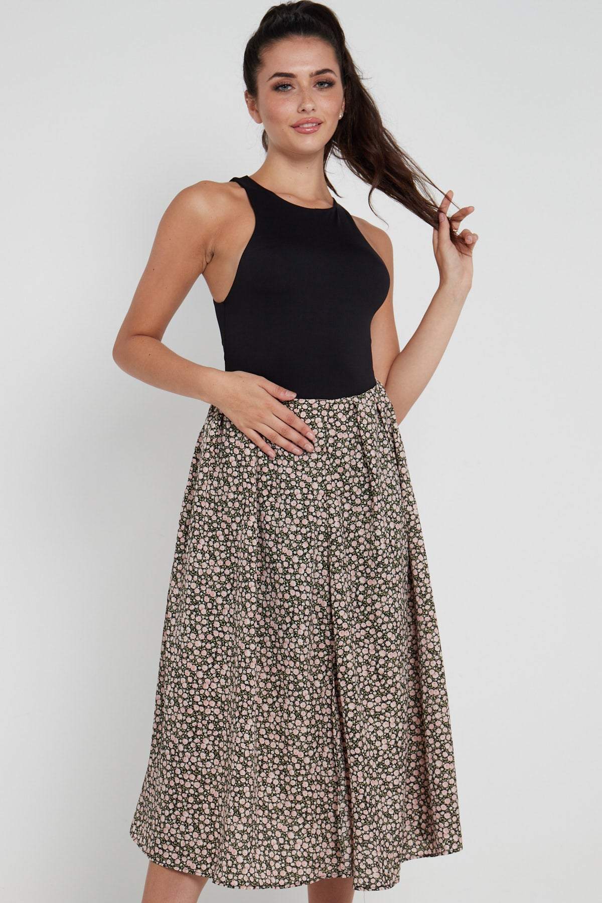 Ditsy Floral Printed Side Slit Pleated Midi Skirt LS-2145-Q1