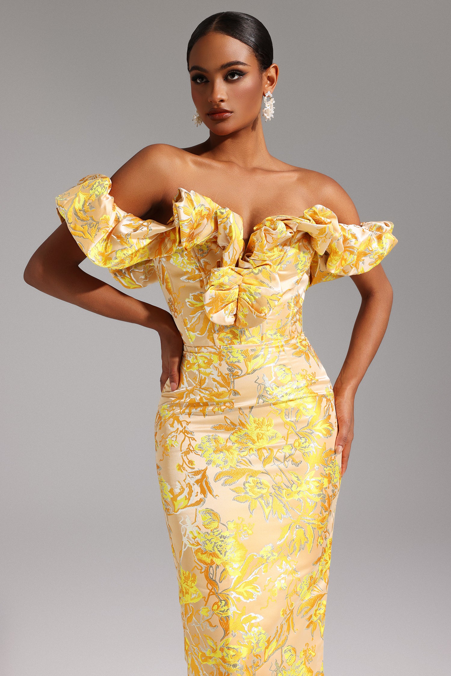 Merrit Off-the-Shoulder Jacquard Midi Dress D250101133