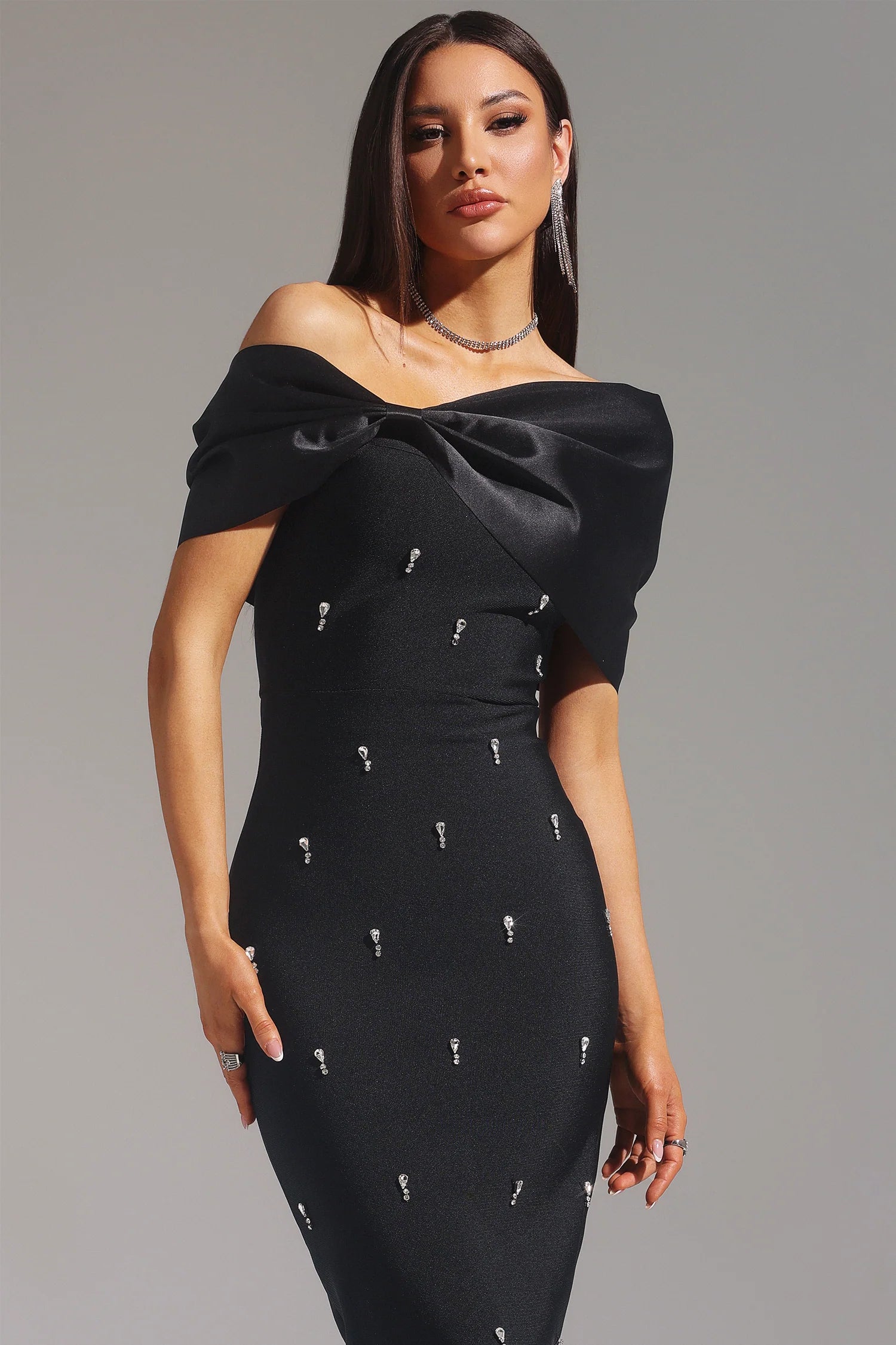 Palez Sleeveless One Shoulder Diamond Bow Bandage Maxi Dress D250101317