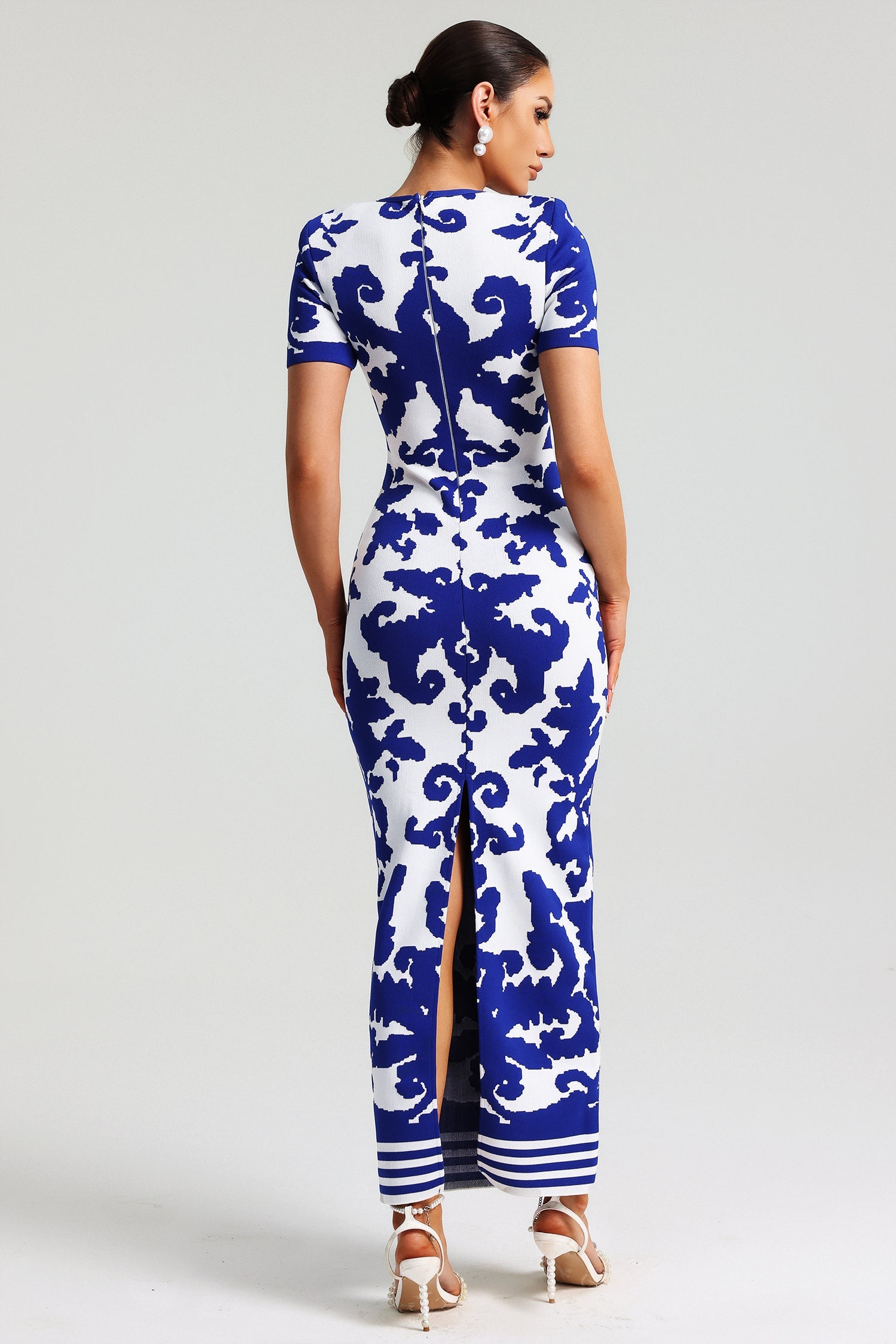 Lerae Round Neck Short Sleeve Jacquard Bandage Maxi Dress D241201111