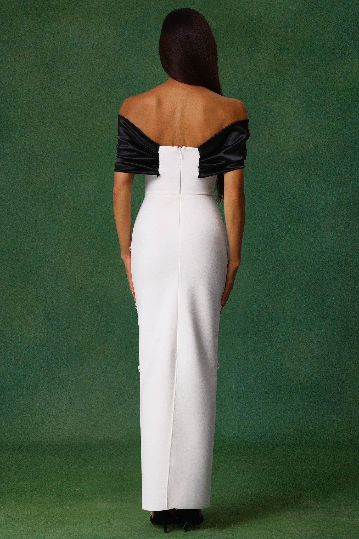 Sharla Off-The-Shoulder Diamond Bow Maxi Dress D250101317