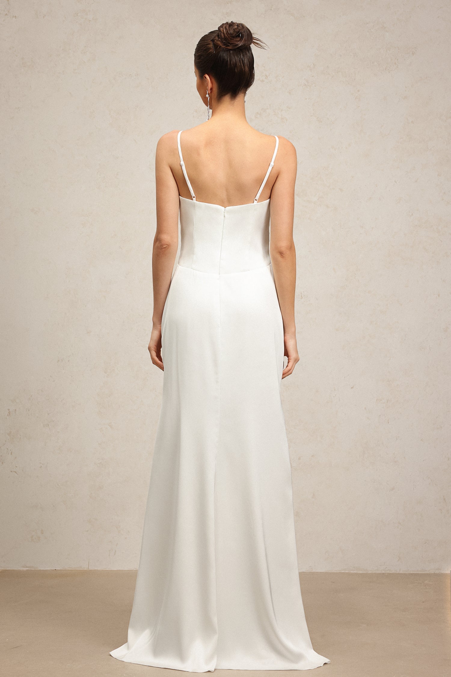 Yvonne Sleeveless V-Neck Flowers Flounce Maxi Dress D250101301