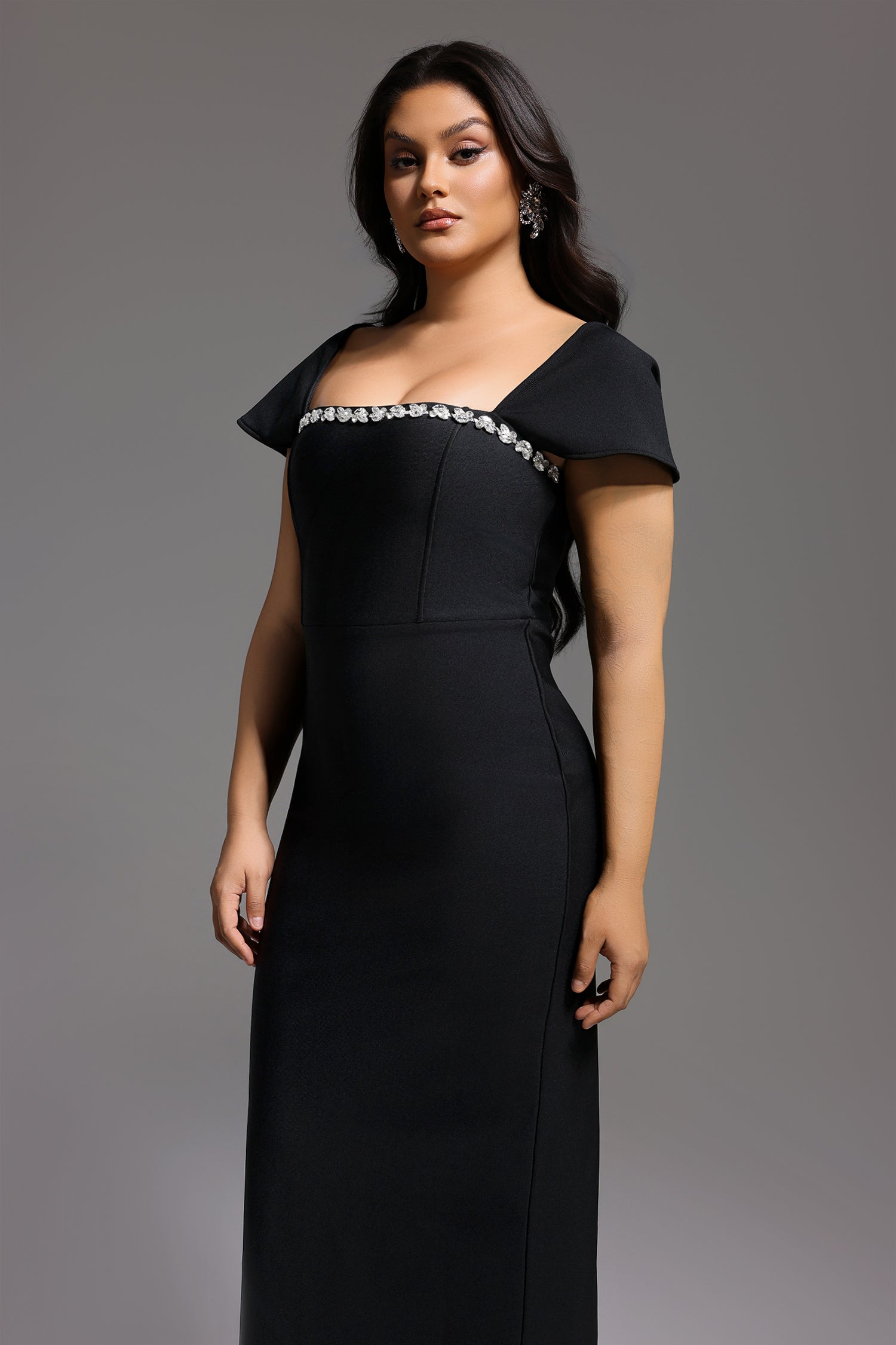 Romelle Short Sleeve Diamond Bandage Maxi Dress D250401435