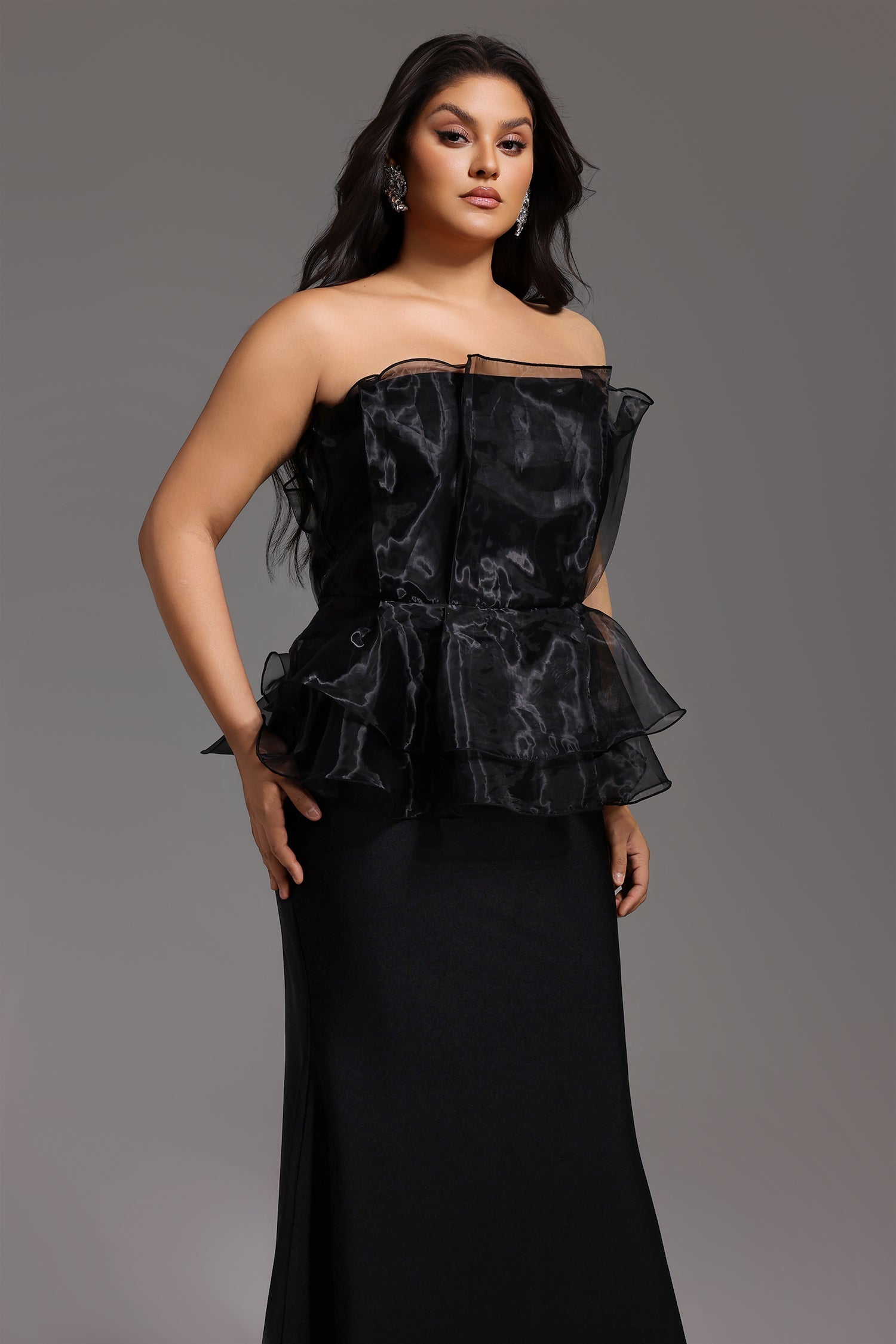 Oria Sleeveless Fishtail Bandage Maxi Dress D250201579