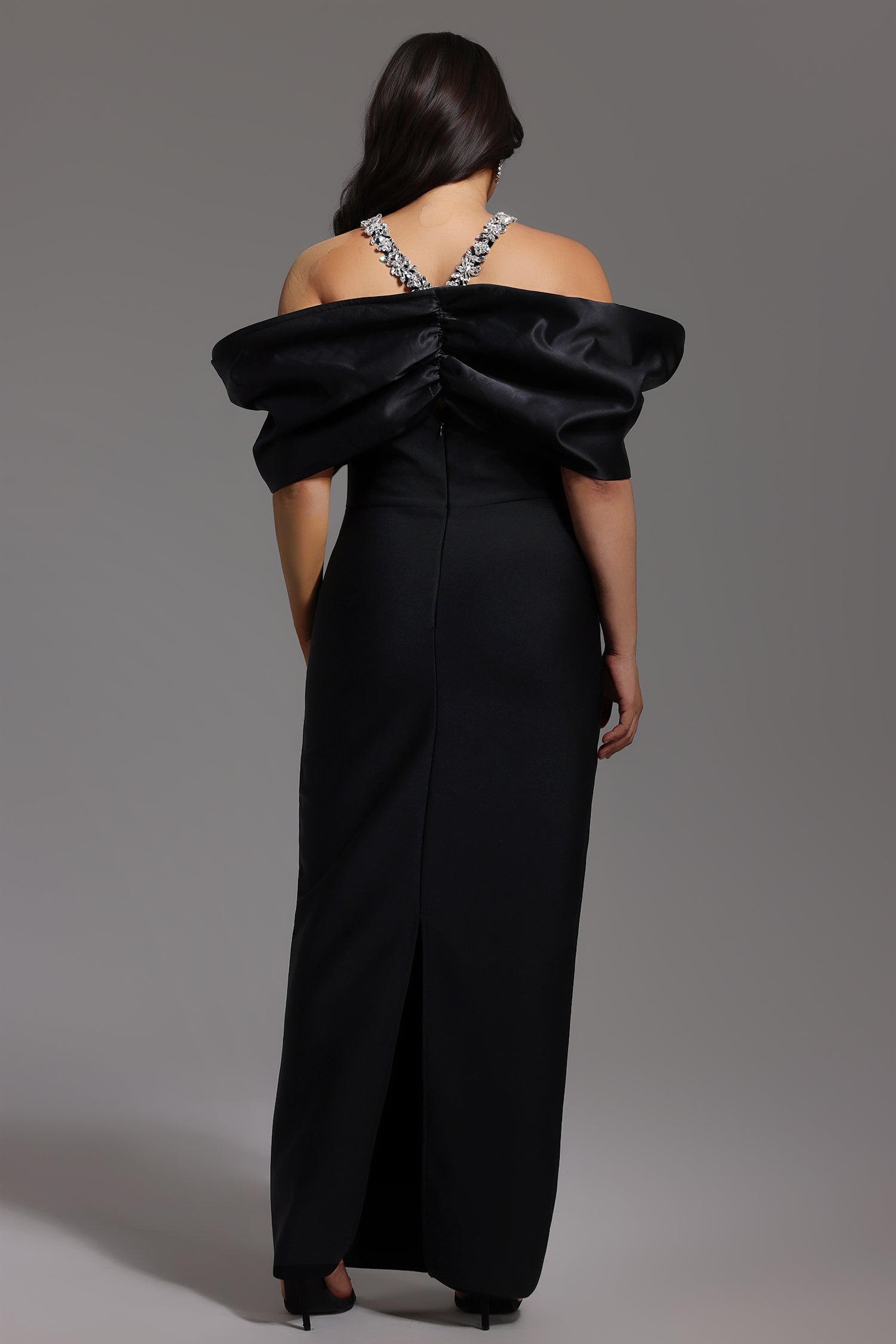 Sloan Halter Diamond Off-The-Shoulder Bandage Maxi Dress D250301626