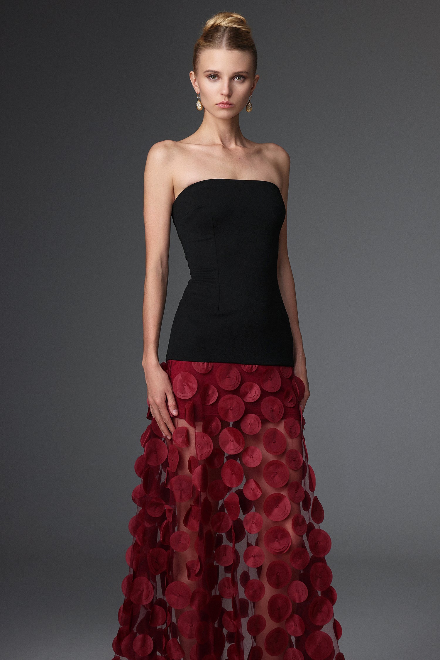 Falzer Sleeveless Netting Wafer Maxi Dress D250301510