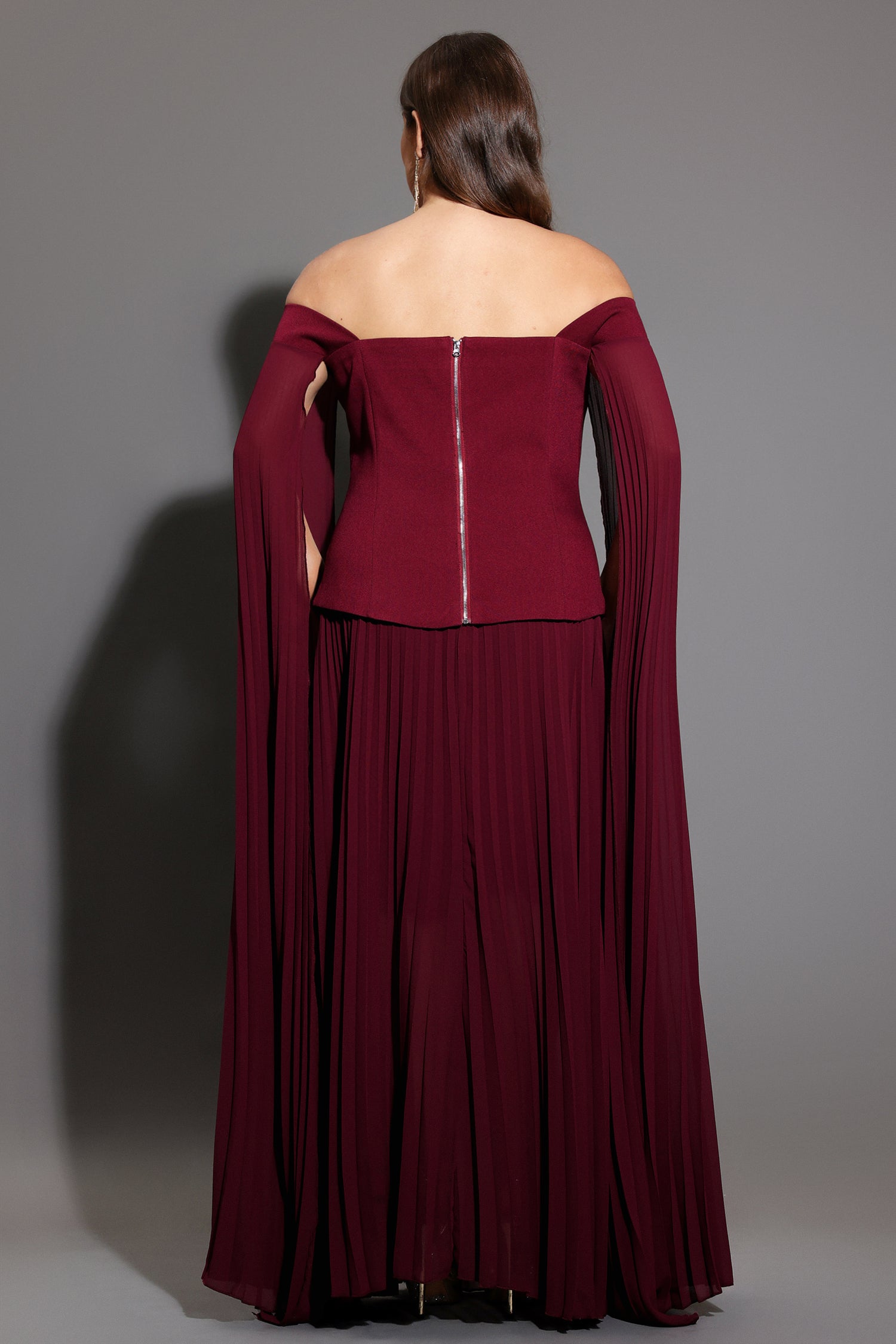 Solvia Off The Shoulder Long Sleeves Ruched Maxi Dress D250801408