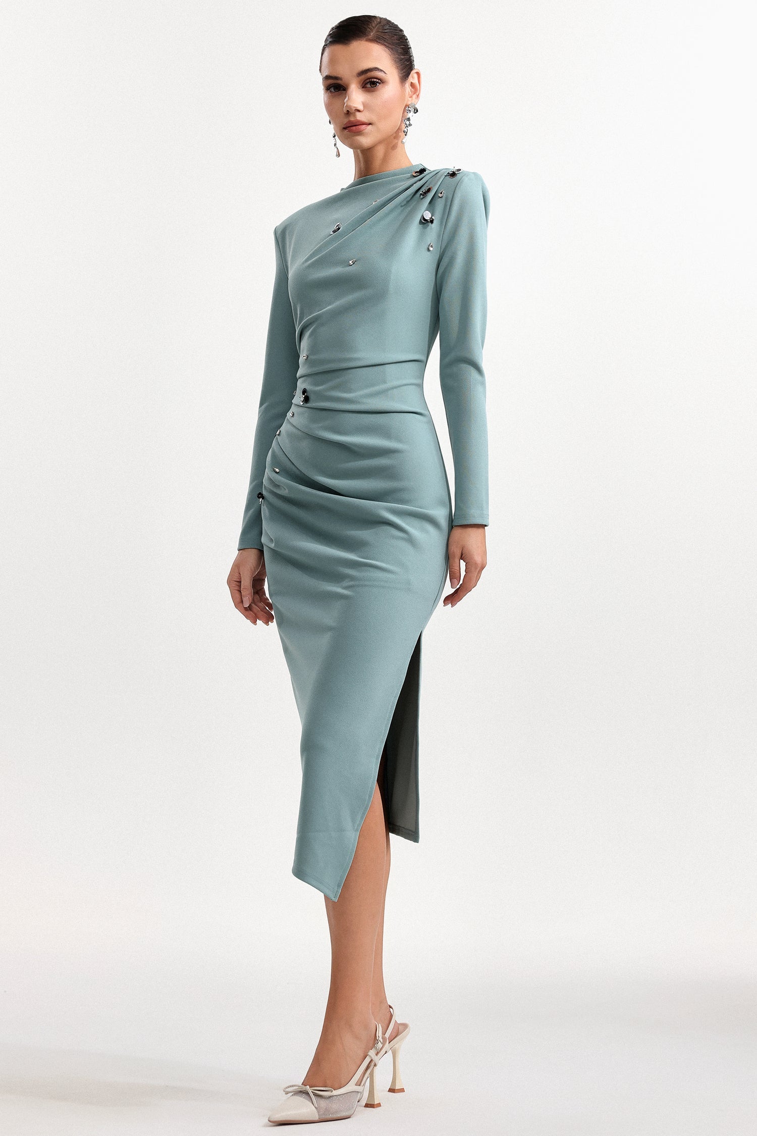 Nina Elegant Cinched Waist Long Sleeve Sequin Floral Pleated Knit Midi Dress C251000095