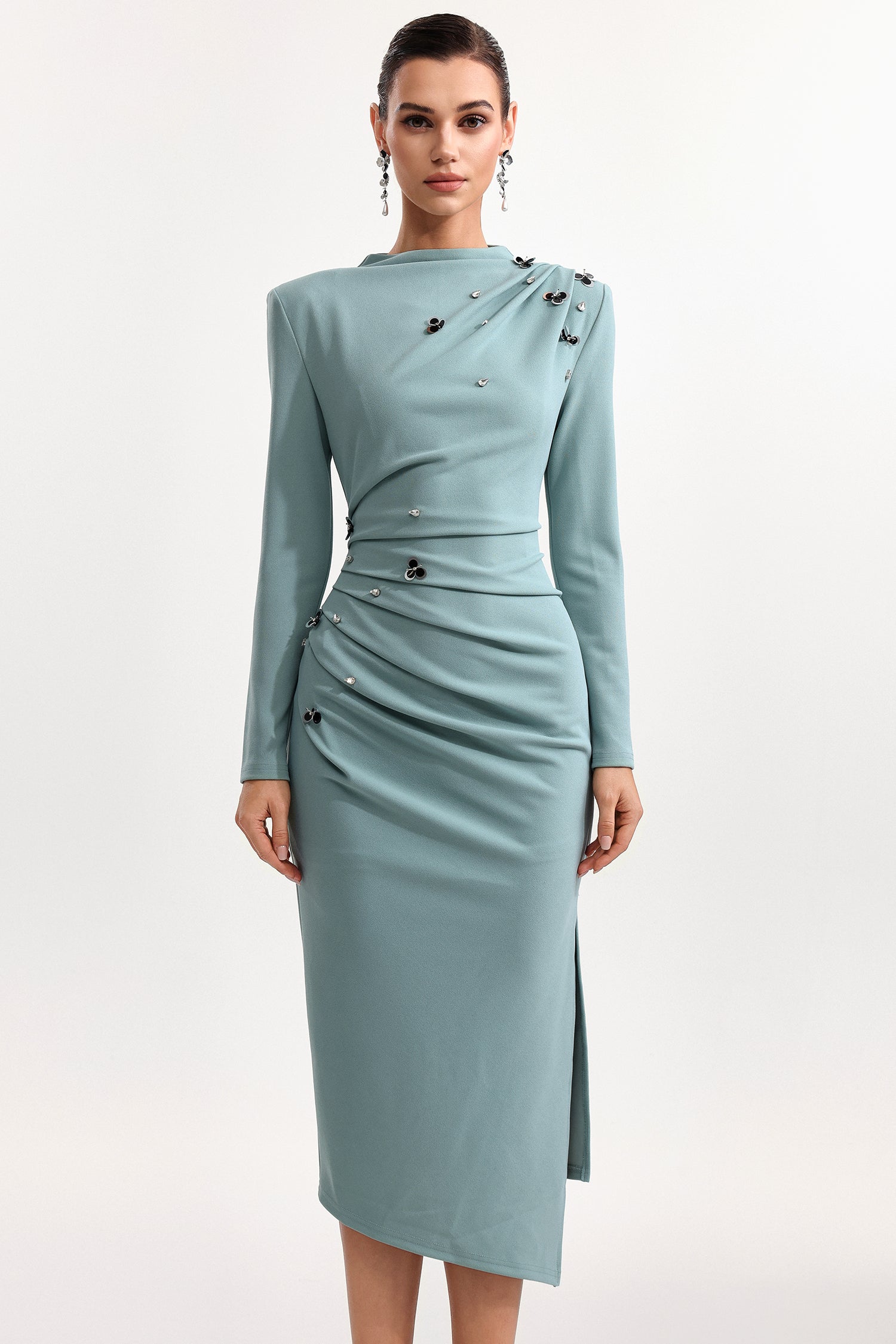 Nina Elegant Cinched Waist Long Sleeve Sequin Floral Pleated Knit Midi Dress C251000095