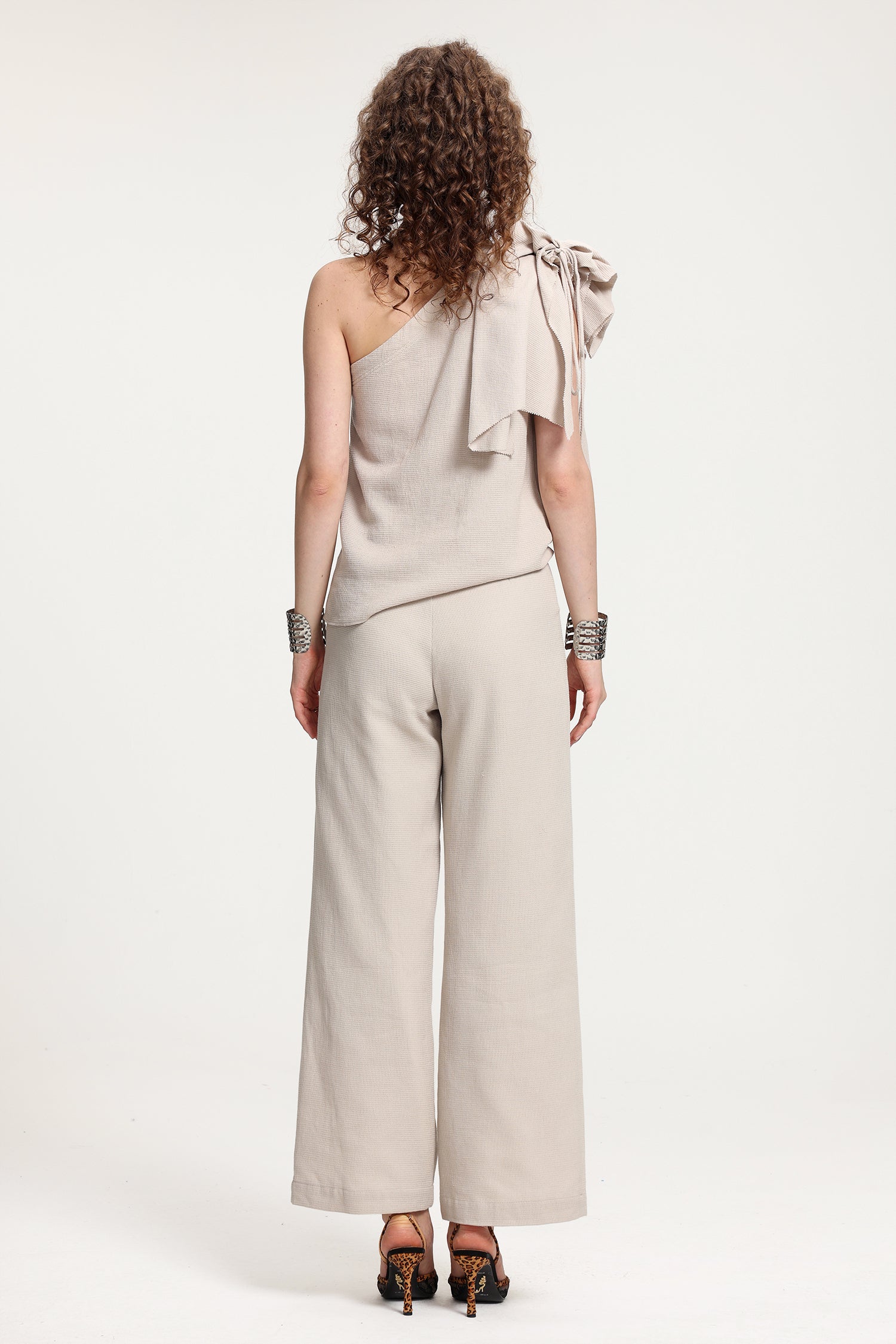 One-Shoulder Ruffled Top With Wide-Leg Pants Set R2510AL035-GREY