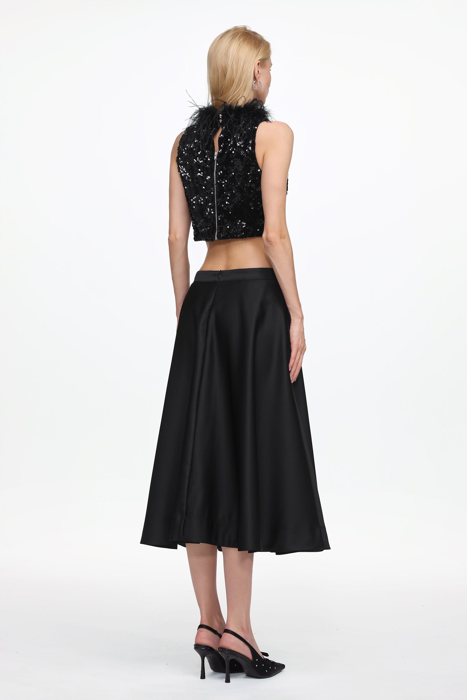 Chic Contonur Sleeveless Feather Sequin Velvet Top And Satin Skirt Set D251205405