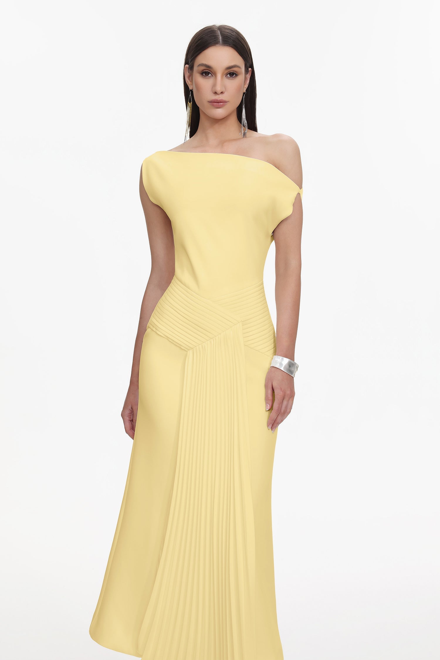 Paulina Oblique Shoulder Sleeveless Folds Yellow Midi Dress C250300341