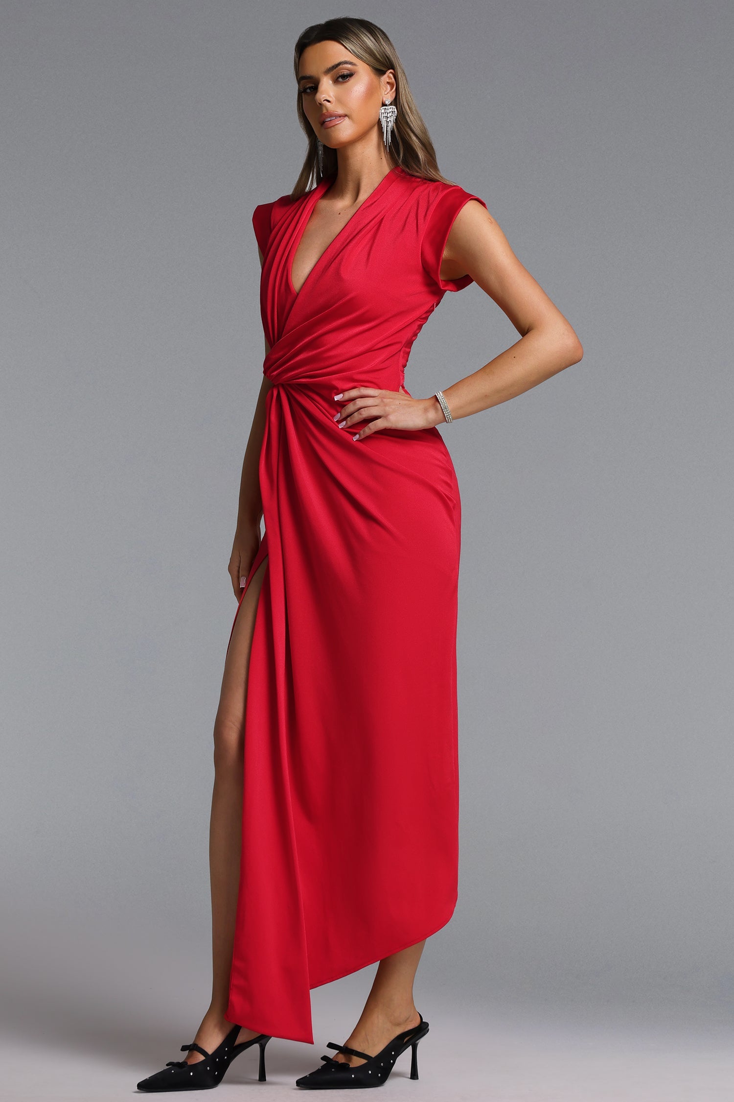 Elin Chic Contour V Neck Twisted High Slit Knit Maxi Dress D260104301