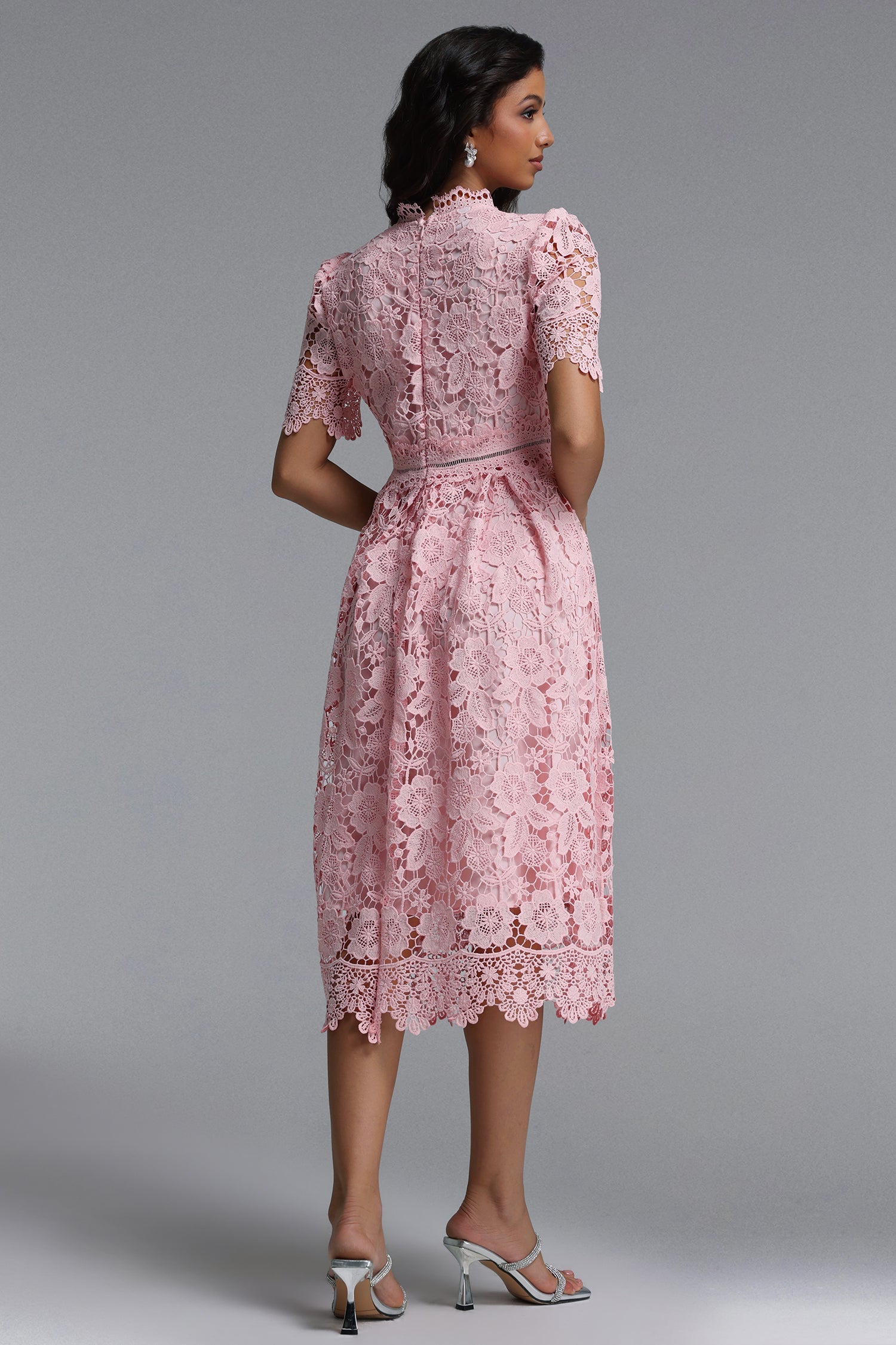 Valema Resort Flowy Short Sleeve Floral Lace Midi Dress C260400094