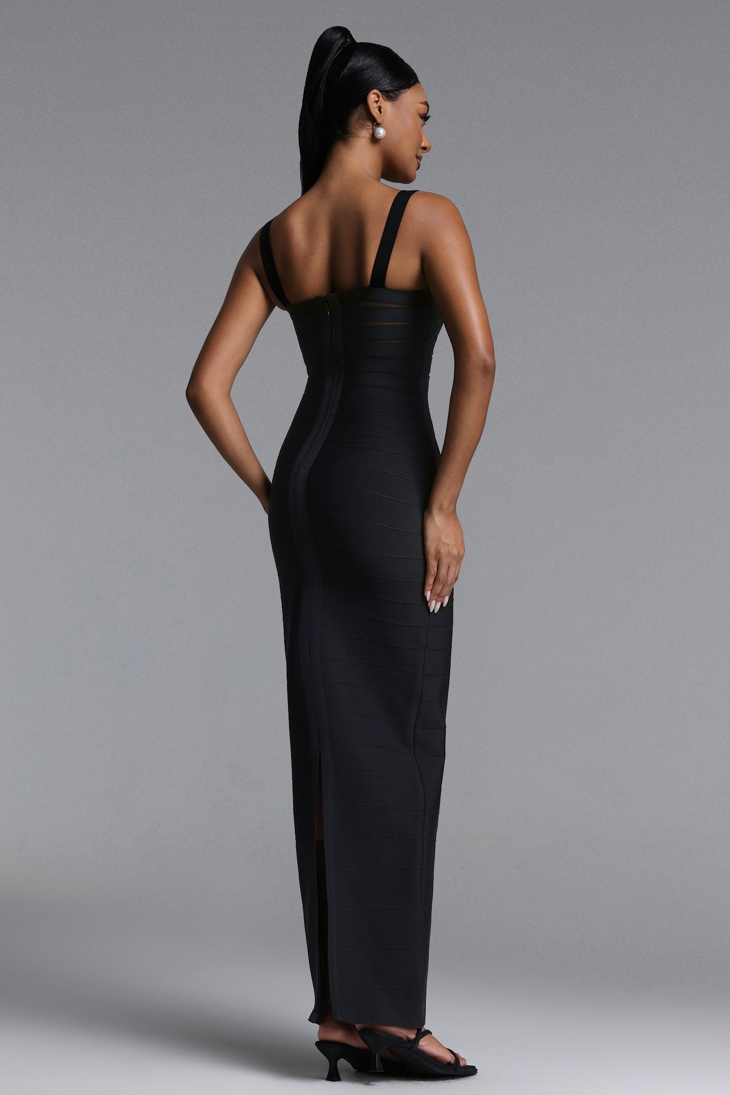Vla Classic Contour Asymmetric Stripe Bandage Maxi Dress D260401401