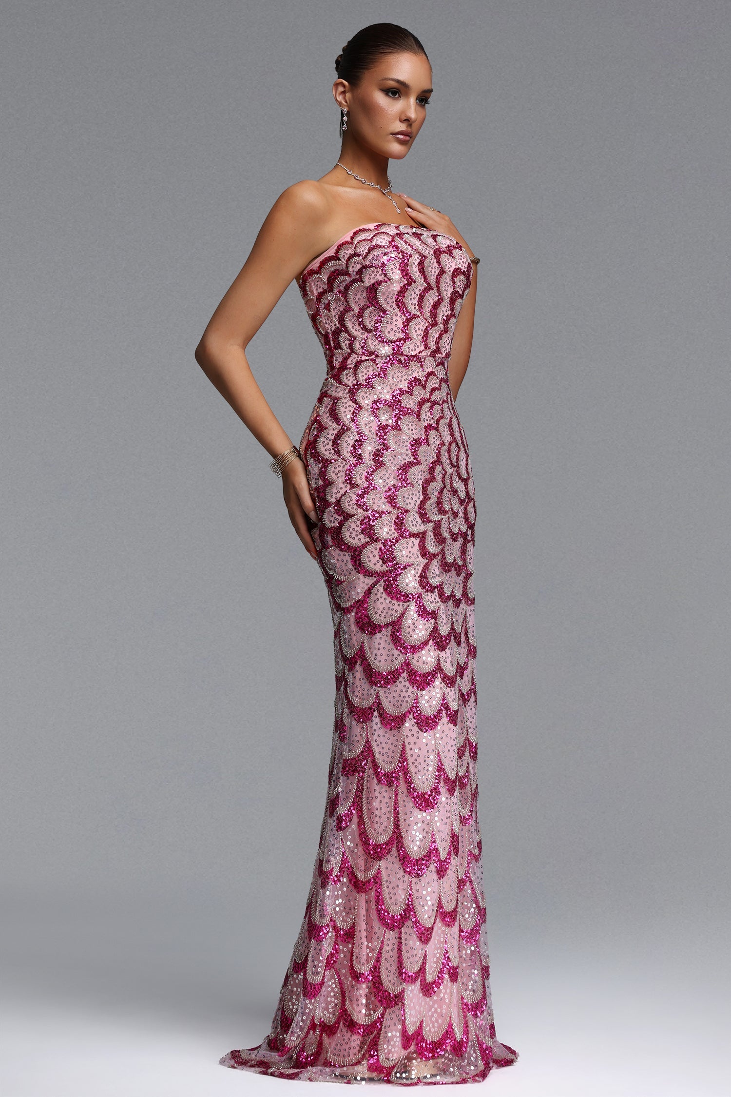 Facia Romantic Contour Strapless Sequin Maxi Dress D260501562