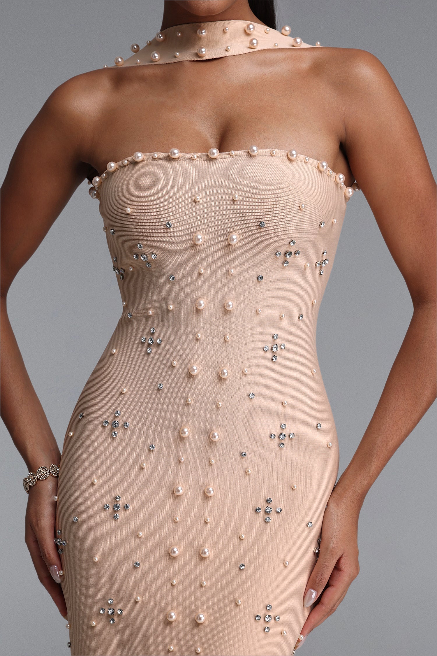 Nesya Sleeveless Pearl Bandage Nude Maxi Dress D250701245