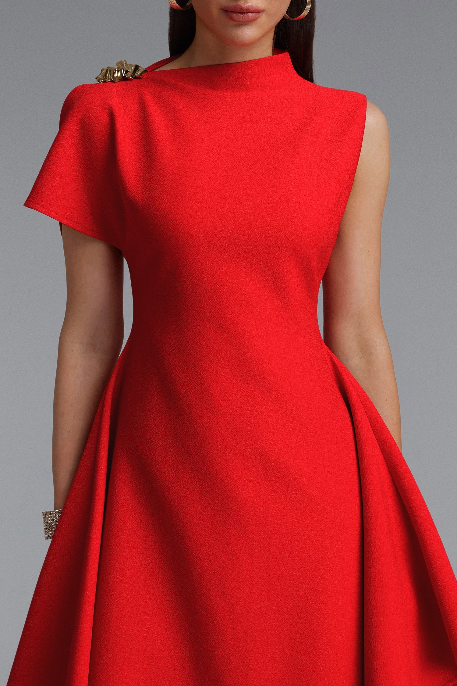 Weren Elegant Contour High Neck Asymmetric Red Maxi Dress D251201536