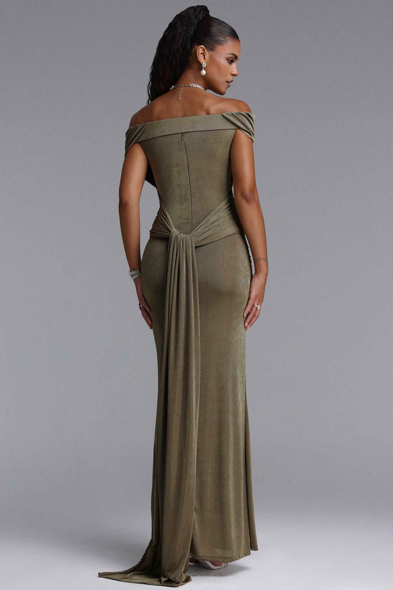 Slaia Minimalist Off Shoulder Diagonal Ruched Knit Maxi Dress D260801329