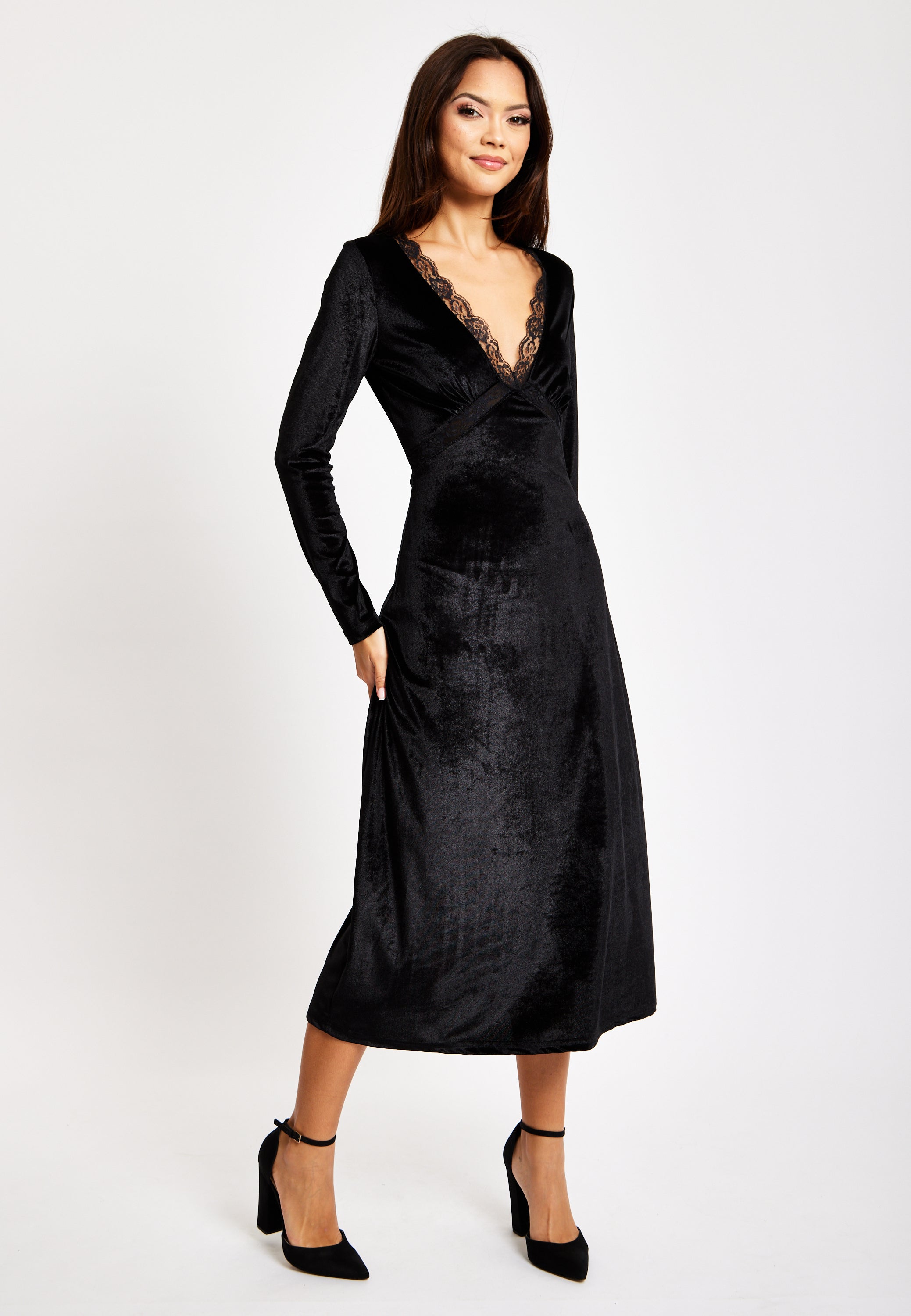 Black Velvet Midi Dress With Lace Details LIQ23AW078BL