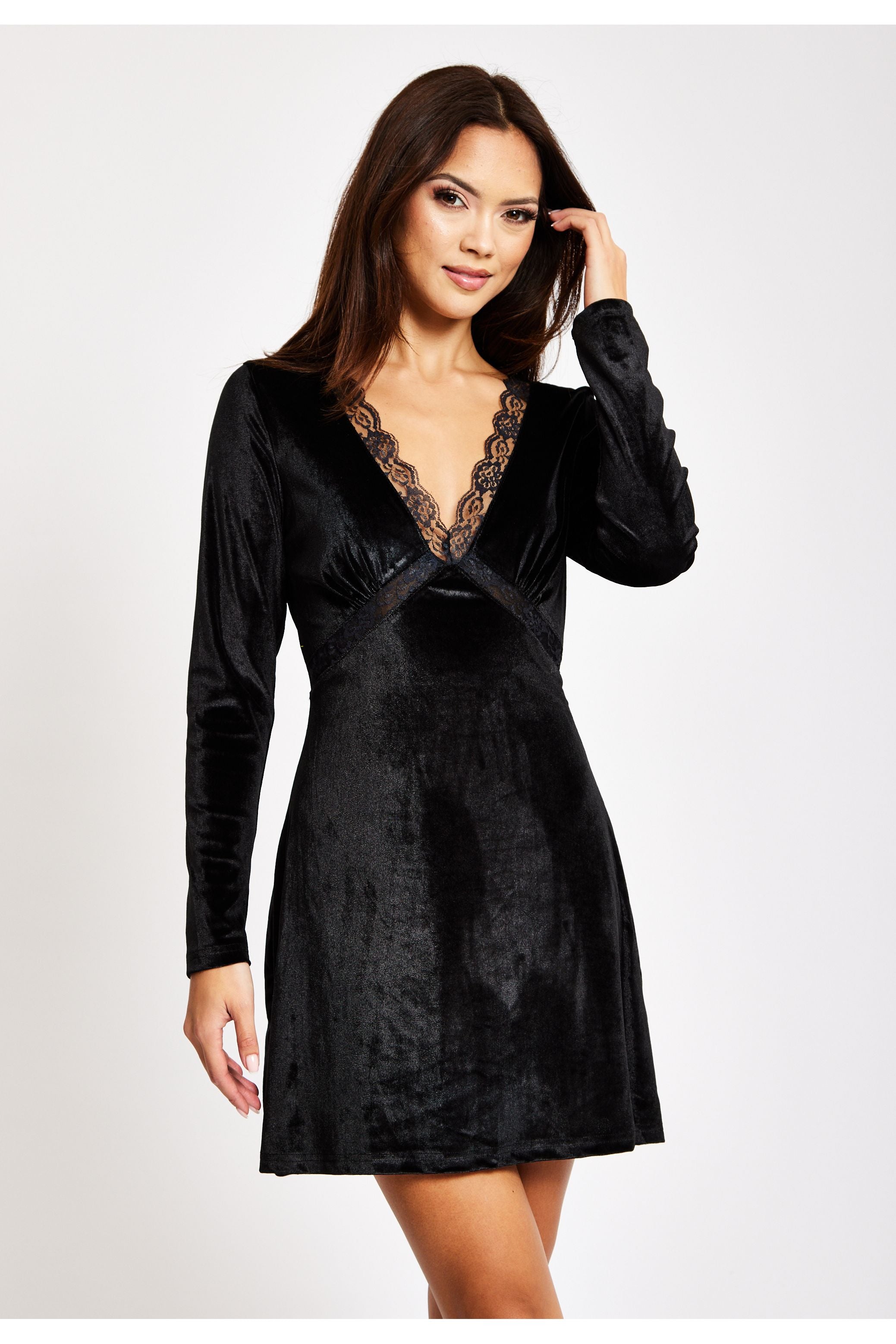 Black Velvet Mini Dress With Lace Details LIQ23AW079BL