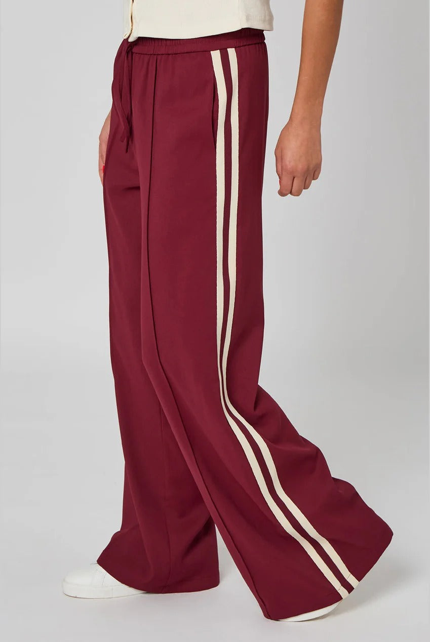 Burgundy Tapered Wide Leg Trouser 40TRS37890-c67