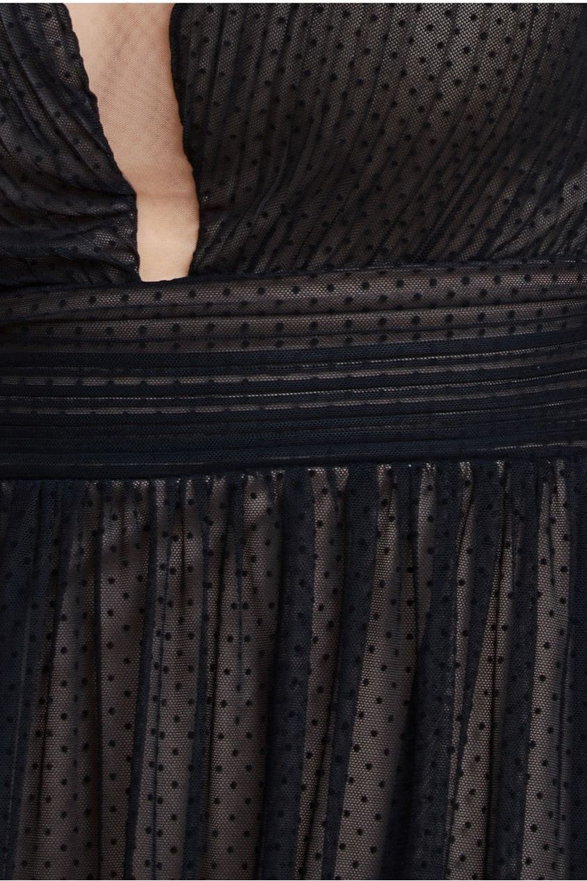 Sleeveless Pleated Dobby Mesh Corsage Maxi Dress - Black DR4294