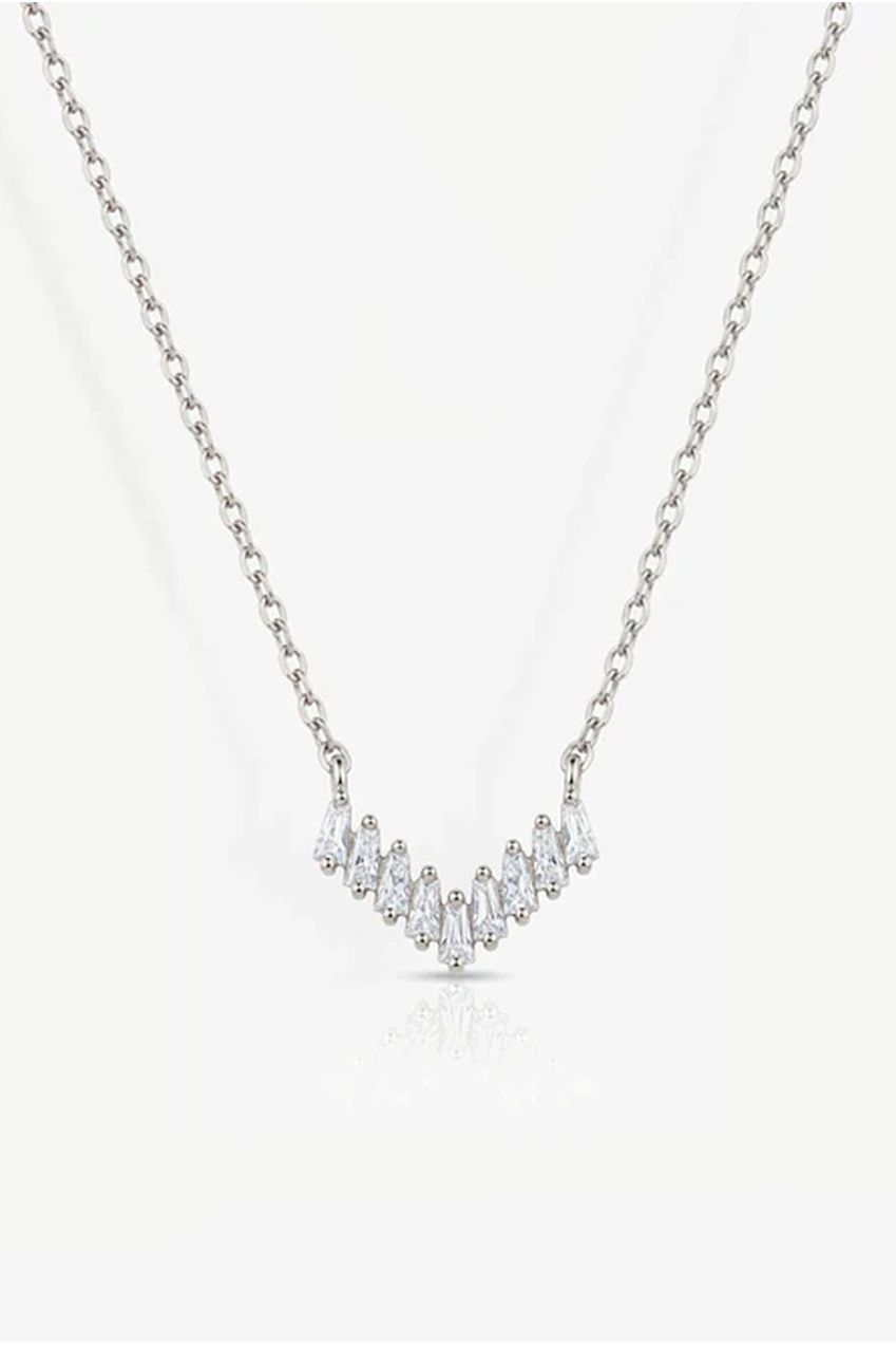Dainty Baguette Bar Necklace 553