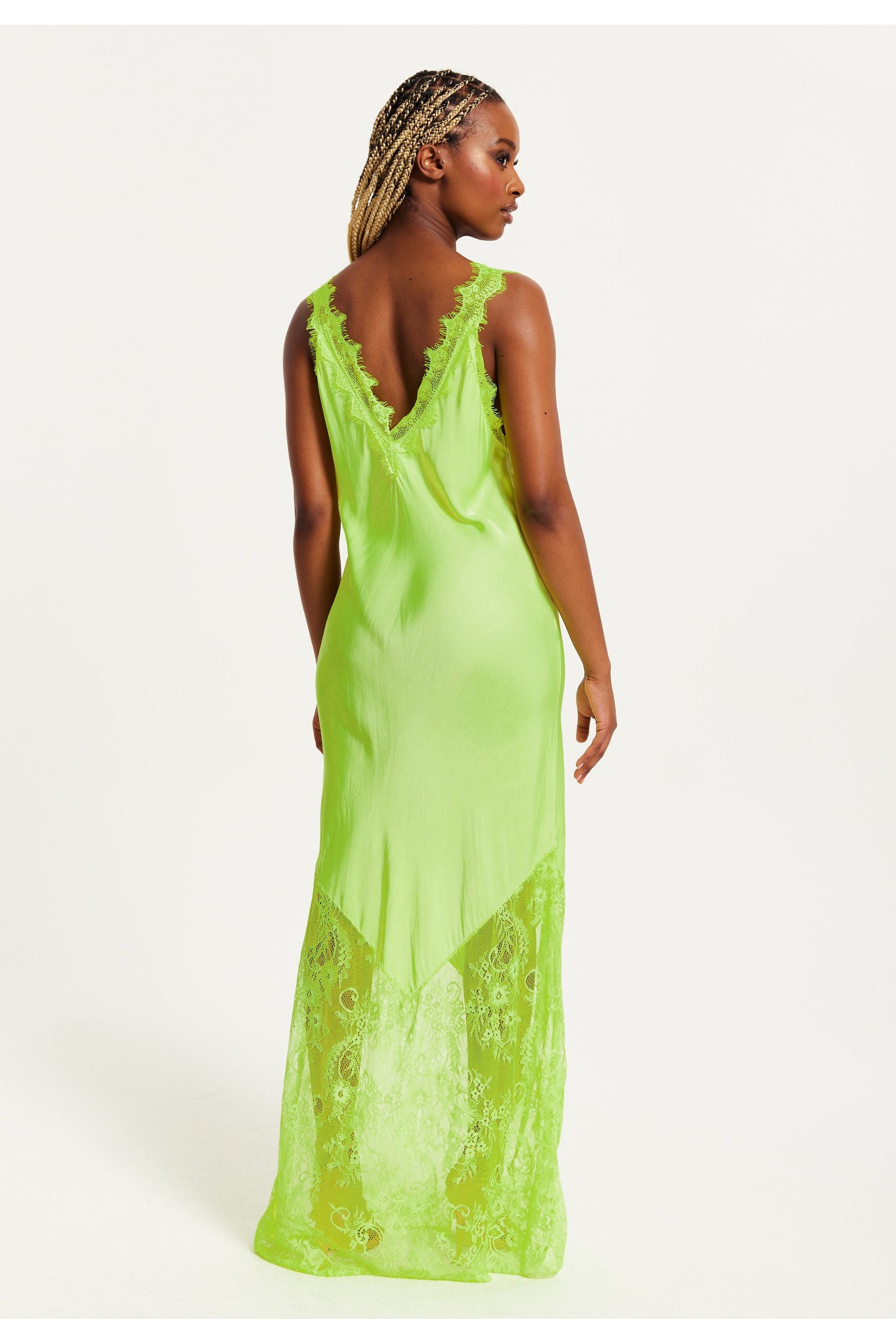 Lace Detailed V Neck Maxi Dress In Bright Yellow UAL01400