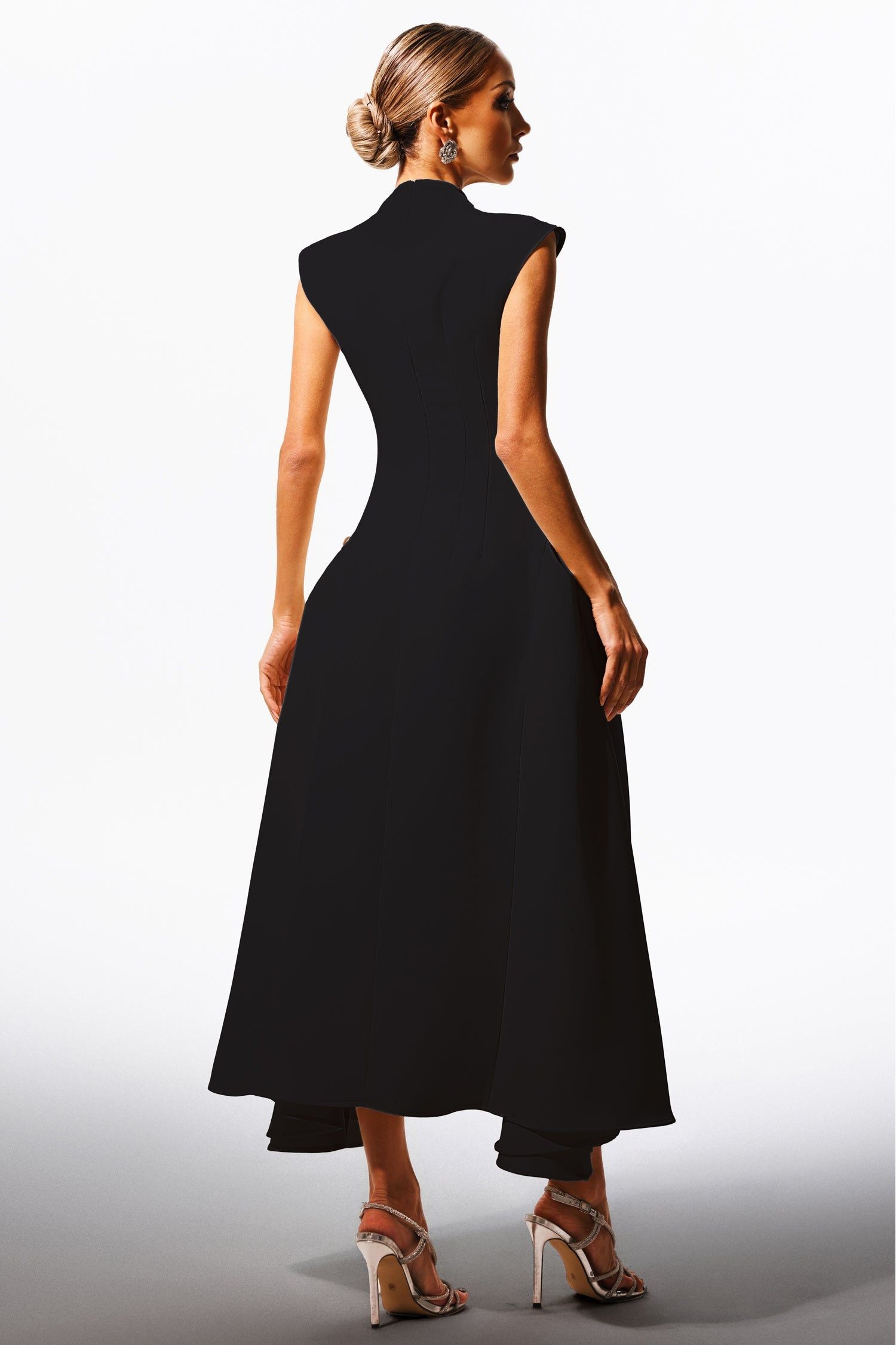 Paca Choker Sleeveless Maxi Dress D250101101