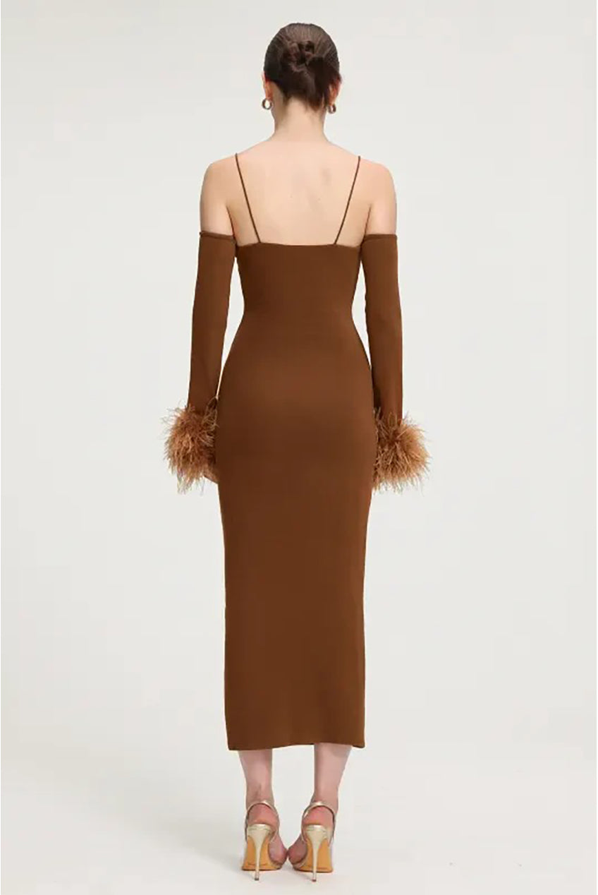 Feather-Cuffed Knit Midi Dress R2509DT054