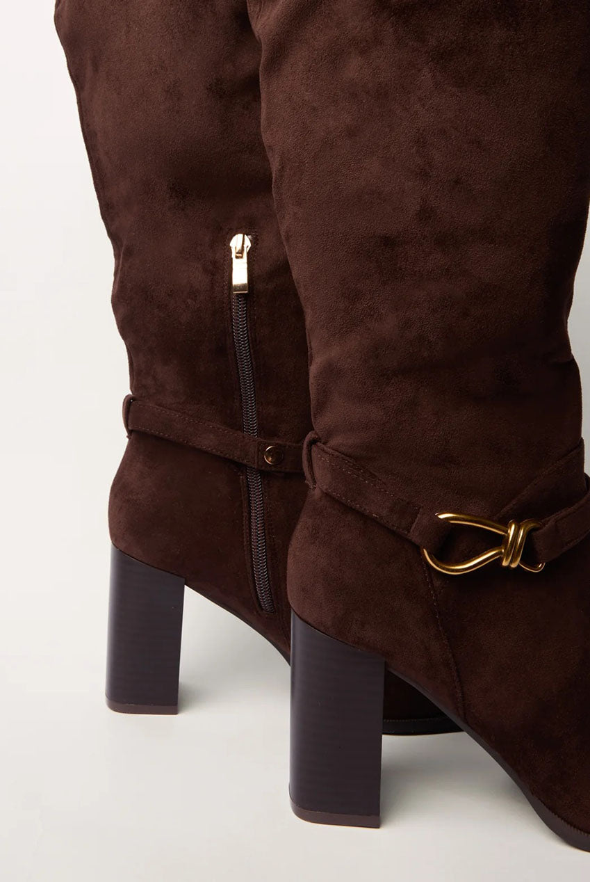 Pointed Toe Buckle Detail Knee High Boots AW26222B025
