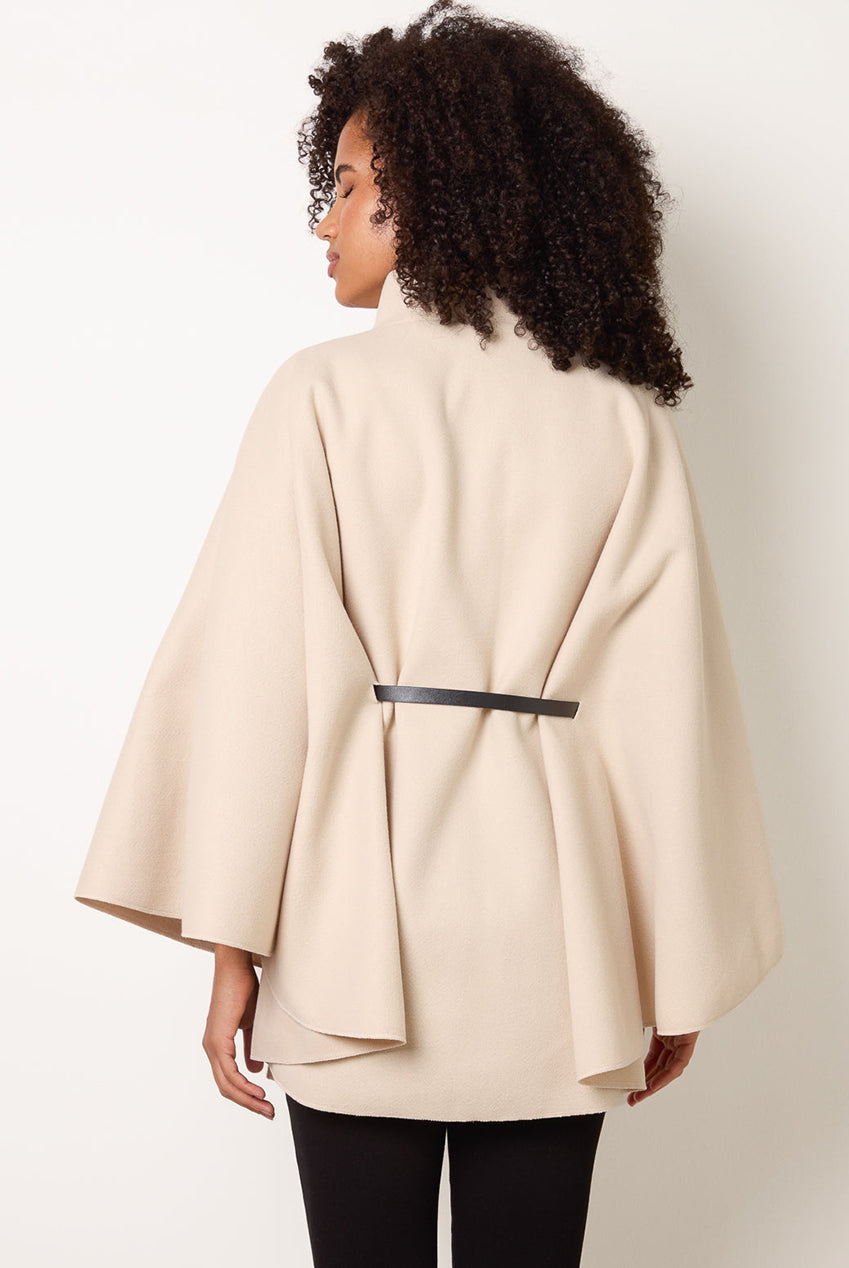 Funnel Neck Tie Front Cape BV261100001