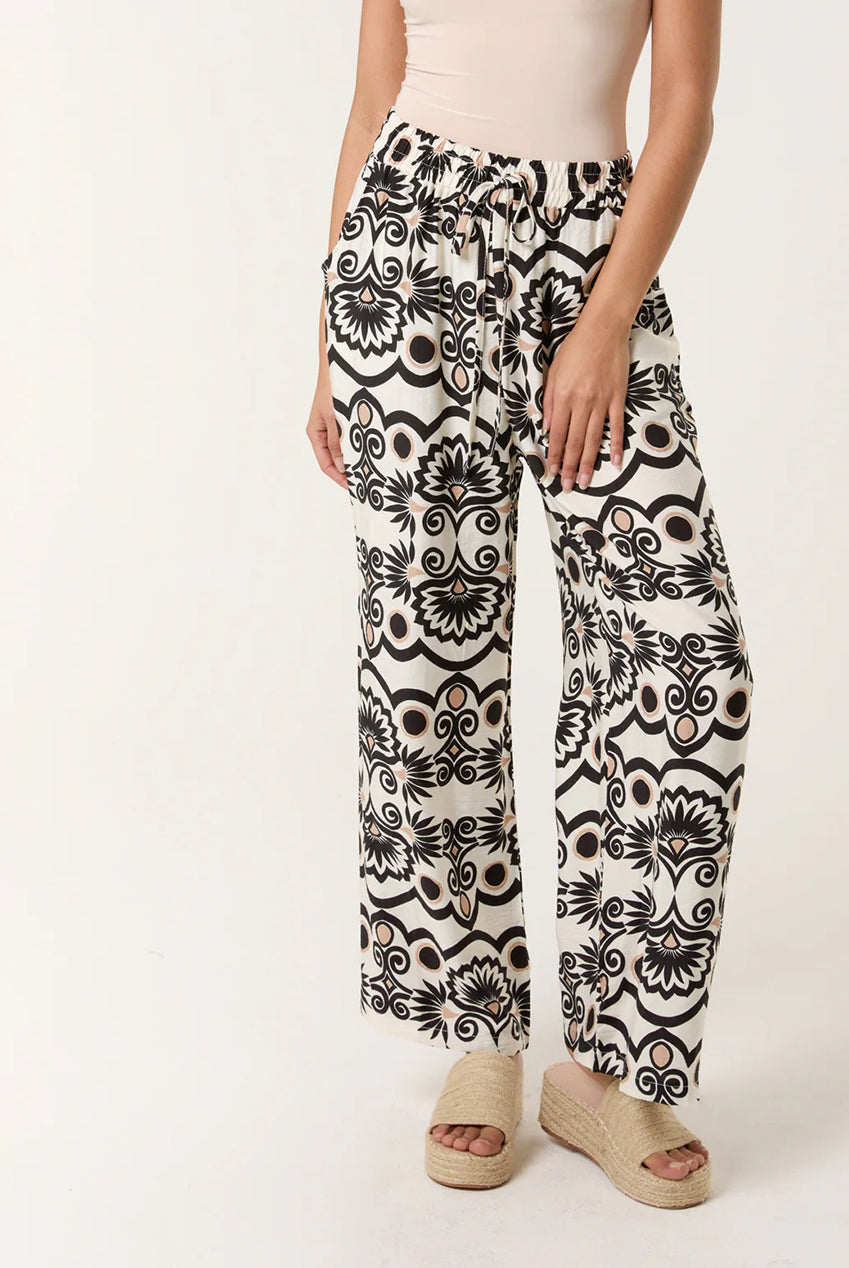 Printed Wide Leg Trousers BV3493167