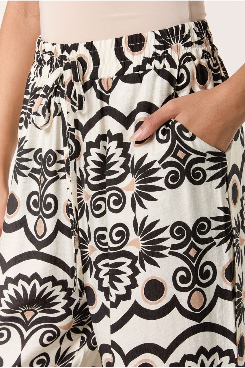 Printed Wide Leg Trousers BV3493167