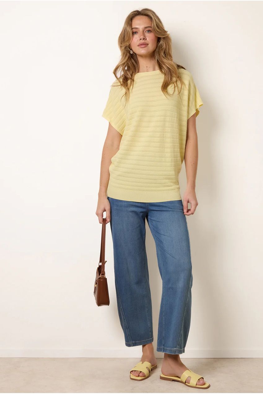 Textured Sleeveless Knit Top BV3912178
