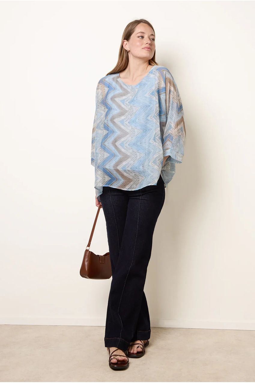 Zig Zag Round Neck Oversized Top BV6216IT002