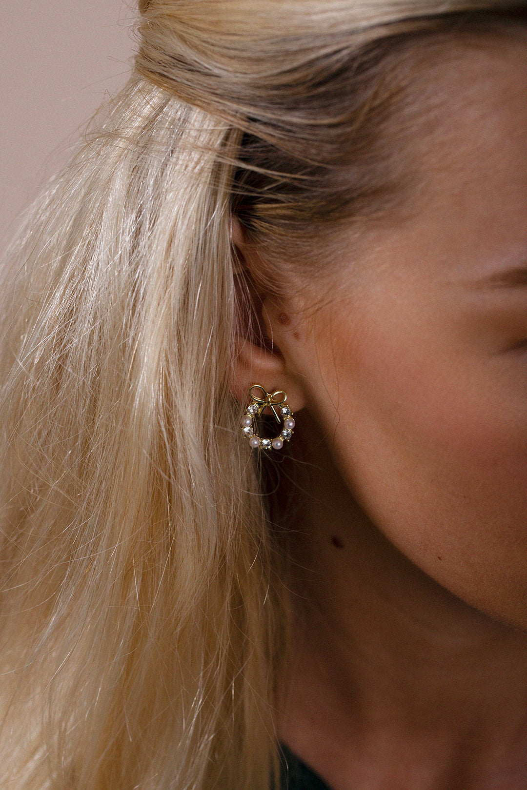 Pearl & Diamante Bow Wreath Stud Earrings - Gift Boxed JE411224