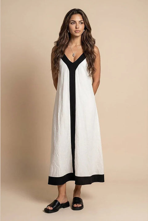 Contrast Maxi Dress by Urban Bliss