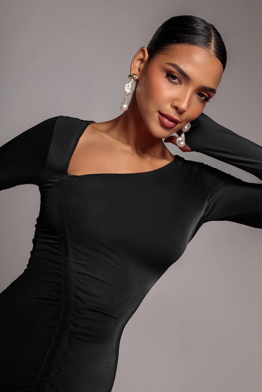 Asymmetrical Neck Ruched Midi Dress - Black DR3541