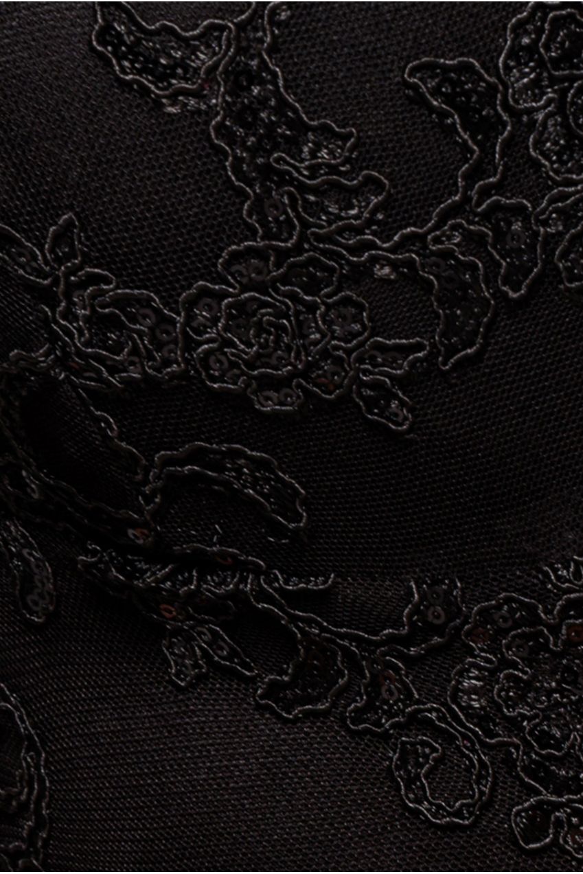 Scalloped Lace Maxi Dress - Black DR3897