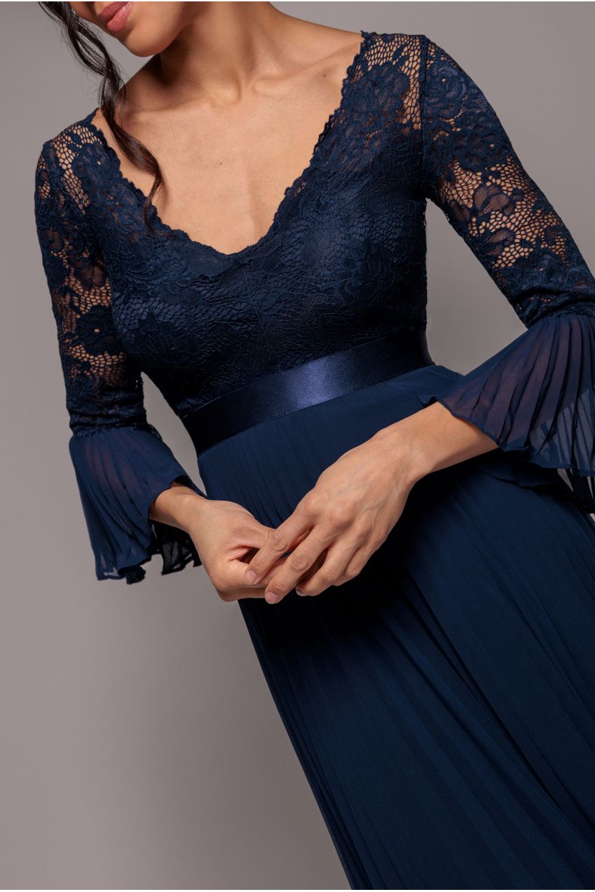 Scalloped Lace Bodice Pleated Chiffon A Line Maxi Dress - Navy Blue DR4390