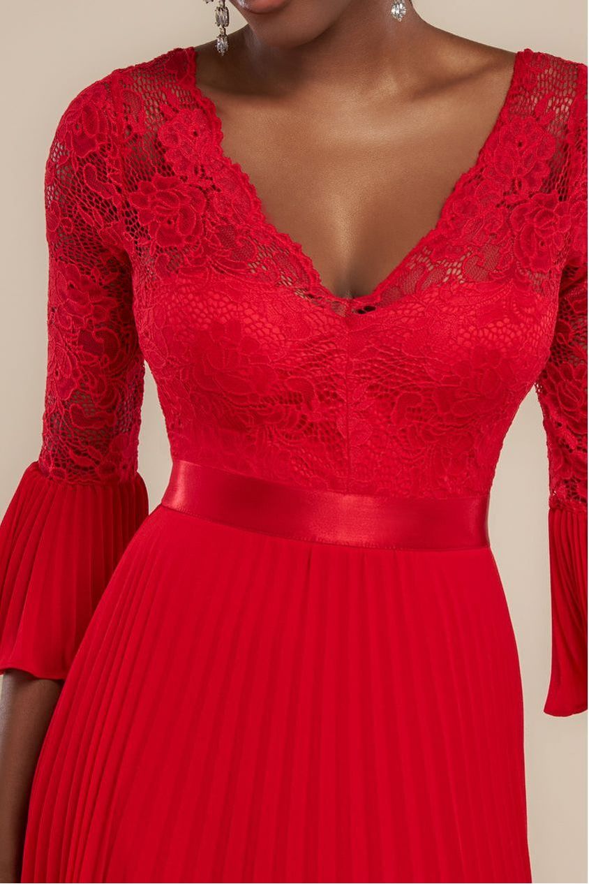 Scalloped Lace Bodice Pleated Chiffon A Line Maxi Dress - Red DR4390