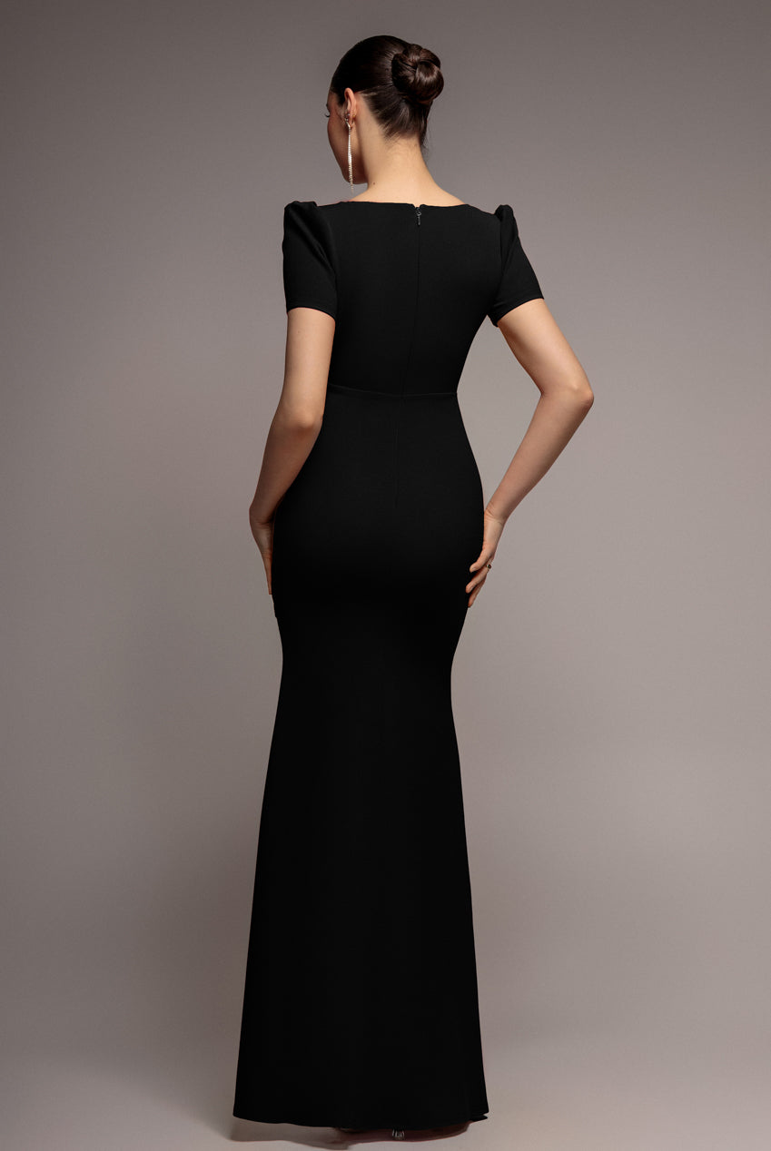 Diamante Embellished Heart Brooch Scuba Maxi Dress - Black DR4458