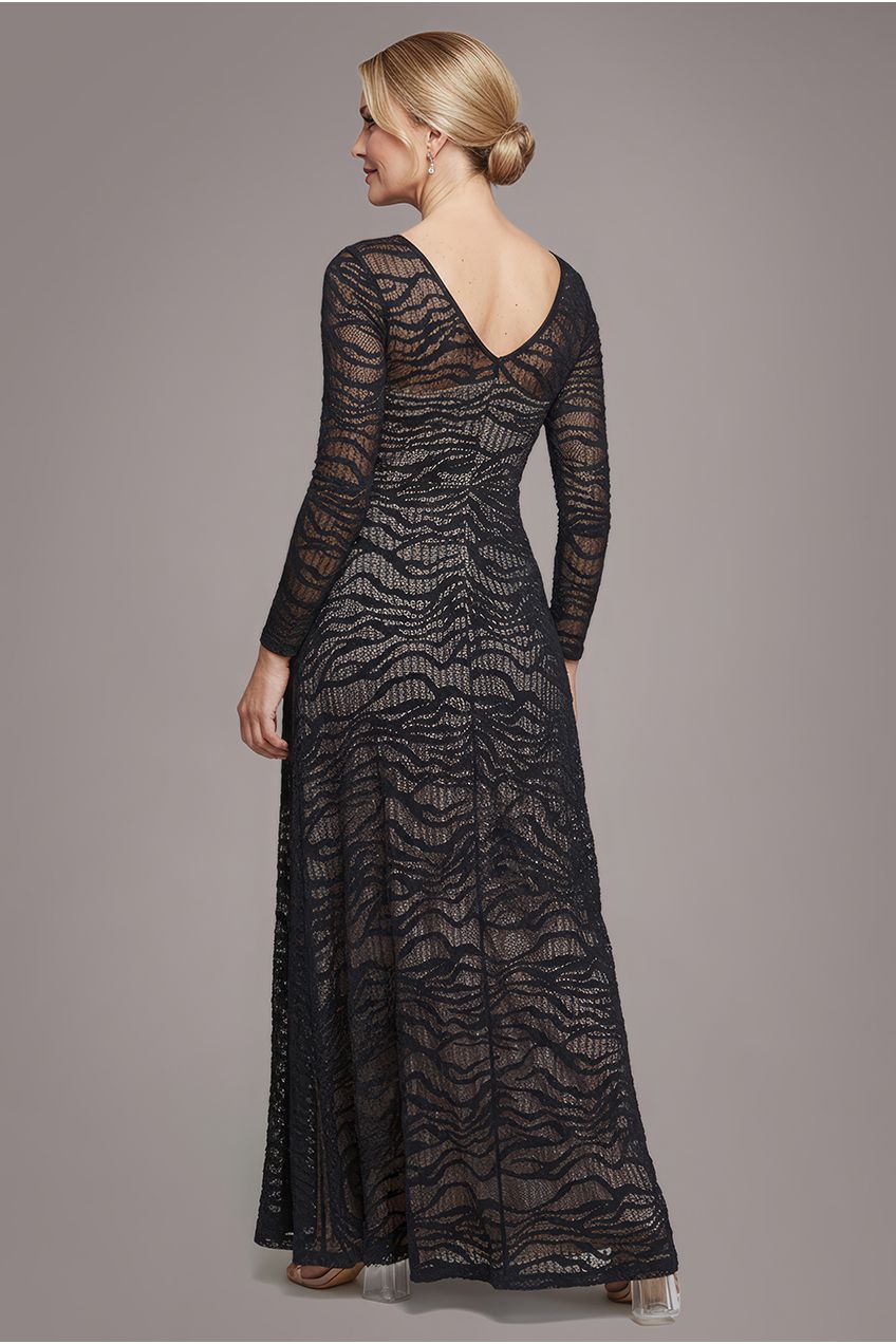 Geo Wave Flare Skirt Long Sleeve Maxi Dress - Black DR4491M