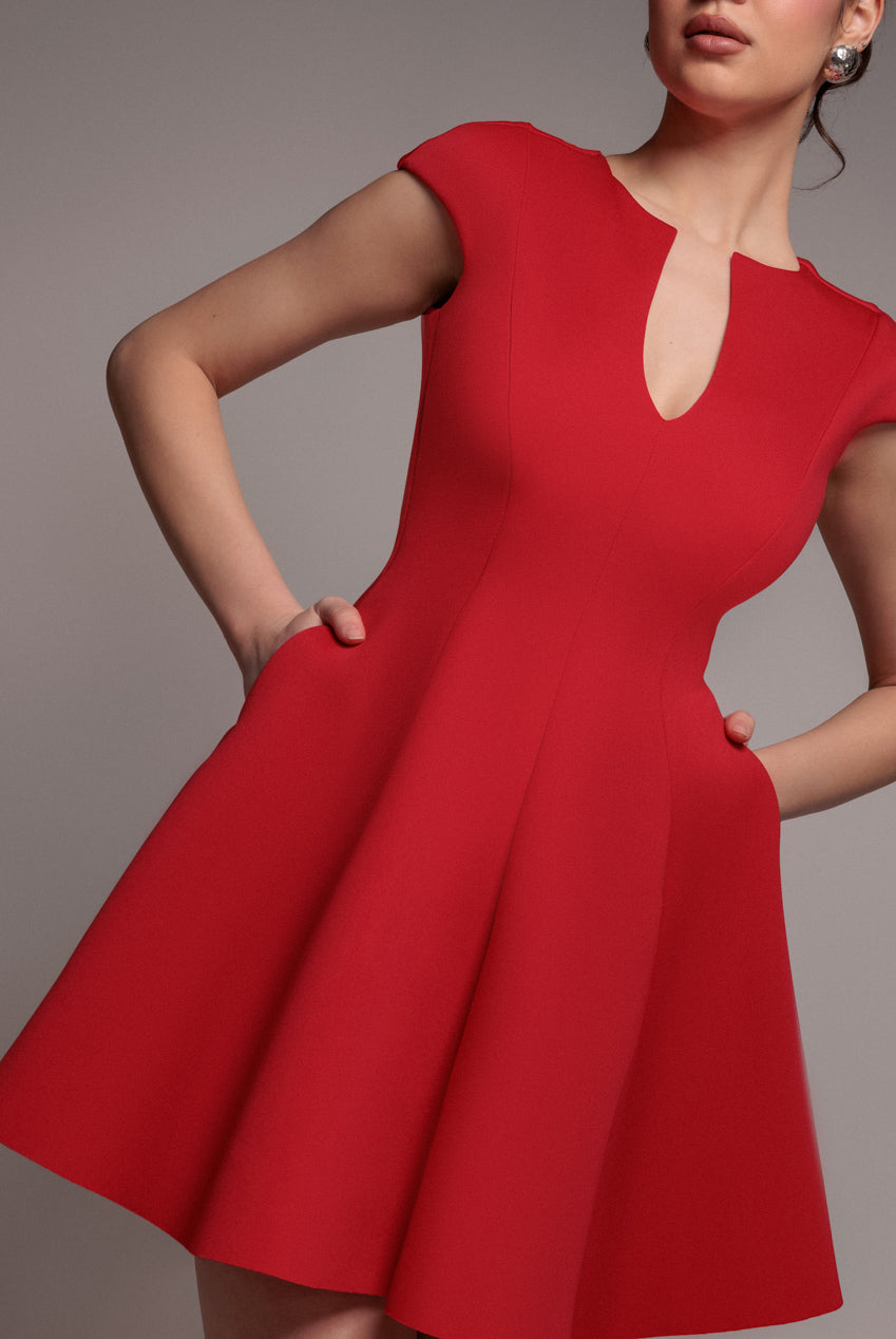 Cap Sleeve Plunging V-Neckline Skater Mini Dress - Red DR4539