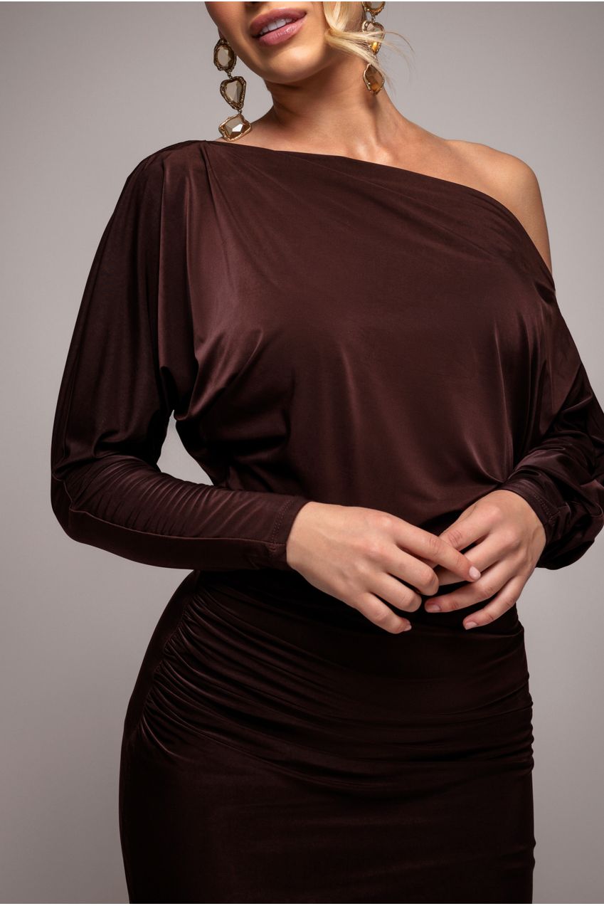 Bat Wing Elasticated Side Gather Maxi Dress - Brown DR4889