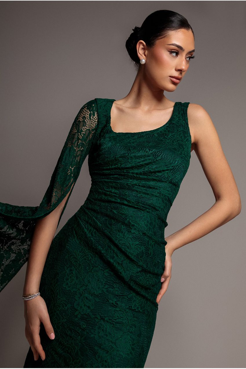 One Shoulder Cape Sleeve Pleated Lace Maxi Dress - Emerald Green DR5065