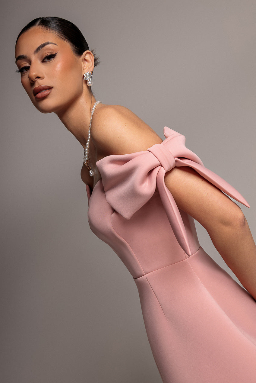 Bardot Plunge Neck Bow Sleeve Skater Mini Dress - Blush Pink DR5125